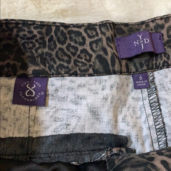 LAST CHANCE - NYDJ not your daughters jeans cheetah print pants - Picture 4 of 7